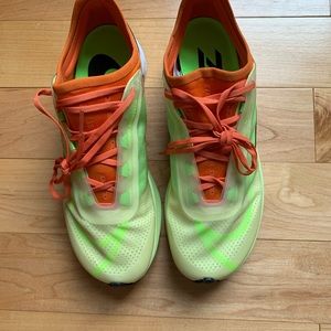 Brand New in Box Nike Womens Zoom Fly 3 Rise